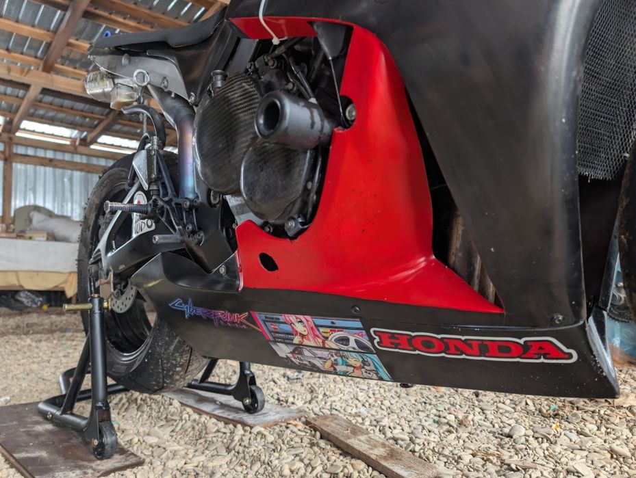 honda cbr 600 rr pc40 circuit pista