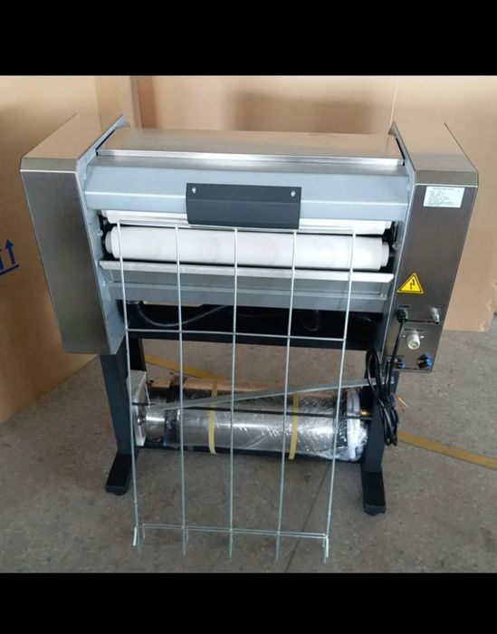 Перяща тупалка за стелки за автомобил за автомивка на самообслужване