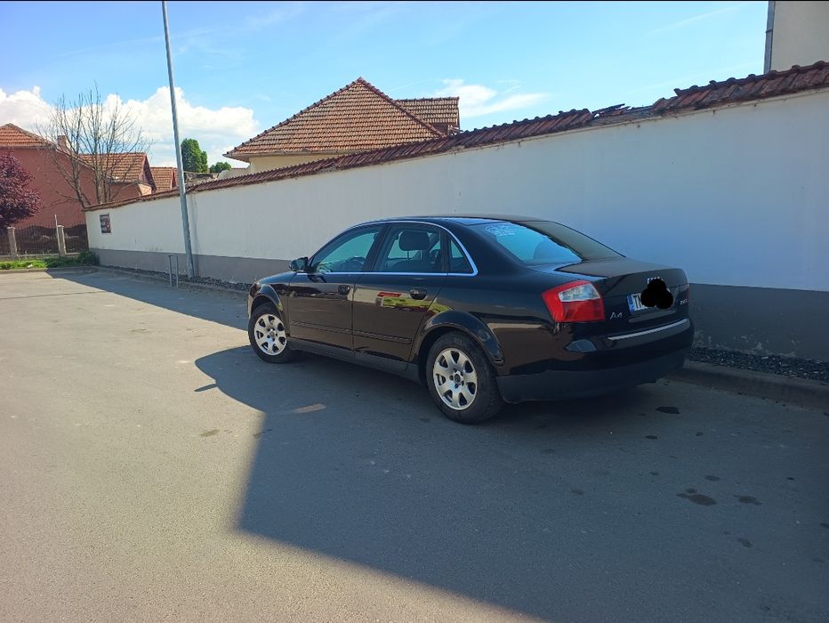 Vand Audi A4 B6 2004