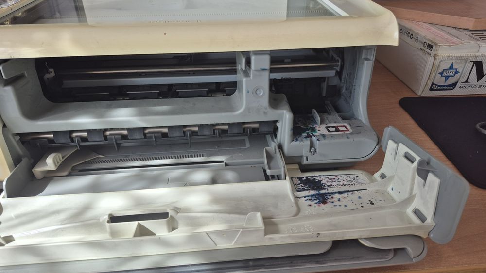 Продам принтер,сканнер HP PSC 1513