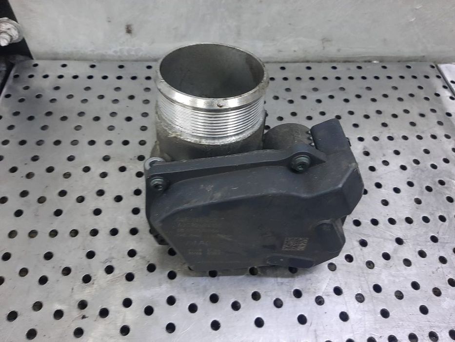 clapeta acceleratie 1.8 tsi daj vw polo 6r golf 7  skoda octavia 3 a2c82494100 06f133062t