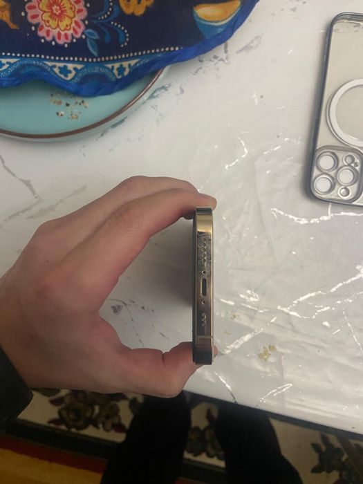 Iphone 13 pro продам