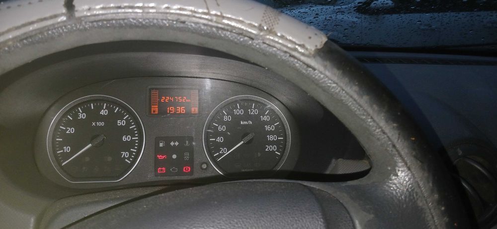 vand dacia 2010 unic proprietar