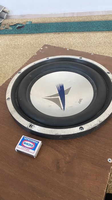 Продаётся сабвуфер