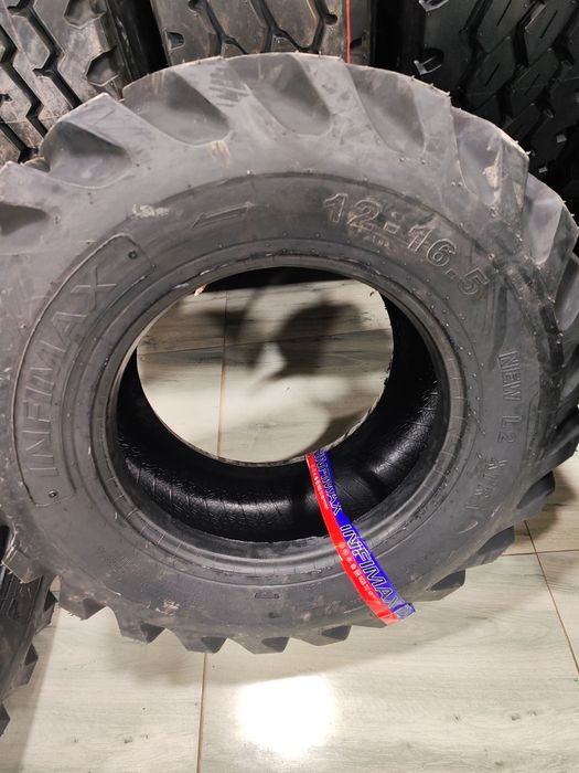 Шины для экскаватора 12-16.5