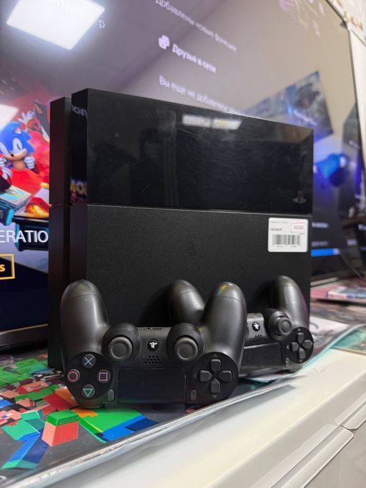 ПРОДАЮТСЯ НЕ ПРОШИТАЯ PlayStation 4 Fat/Slim/Pro/2 геймпад/+13игр