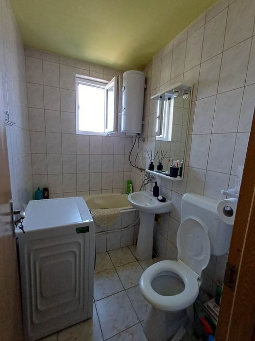 De vanzare ,apartament 2 camere