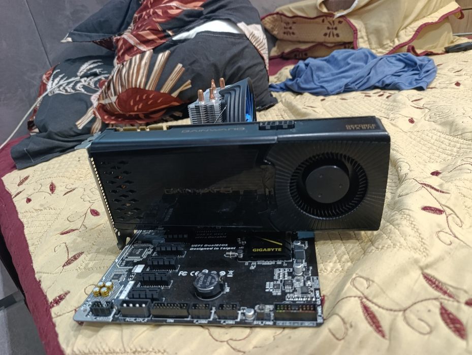 Kit placa + procesor Intel i5 6600k+gigabyte GA-H110+ 16gb rami