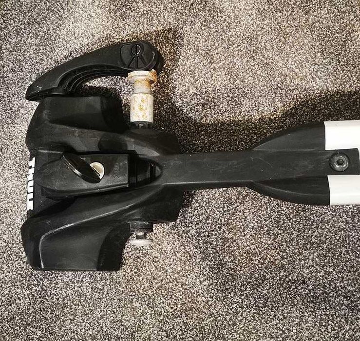 велобагажник THULE OutRide 561 стойка за велосипед за таван