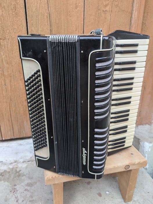 Acordeon Migma 120 basi