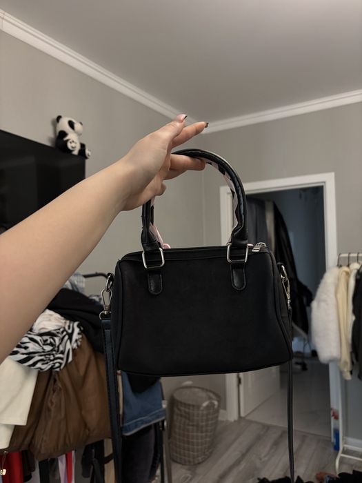 продаю сумки, любая по 2000 тг