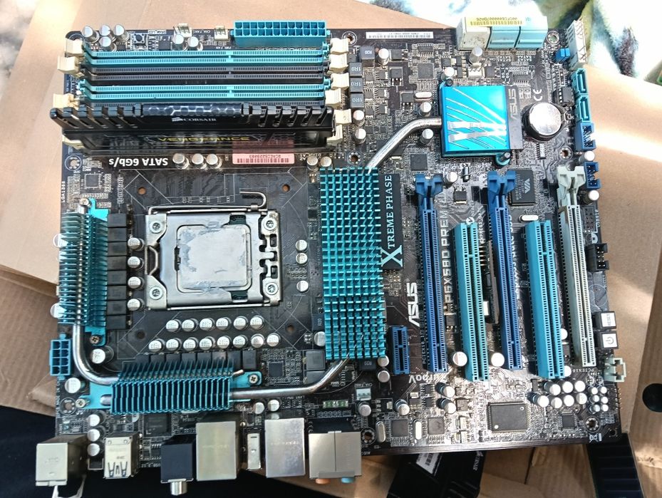 Kit asus x58 + Intel i7 + 16gb + nividia 750