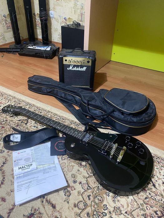 Электрогитара + комбоусилитель