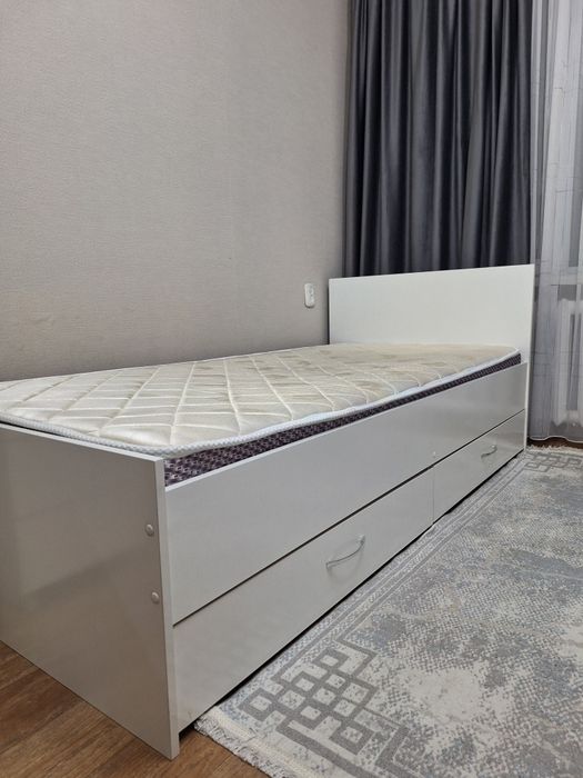 Продам кровать новую