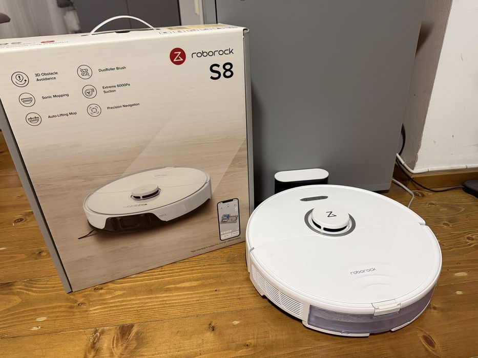 Robot de Aspirare Roborock S8, S802-00