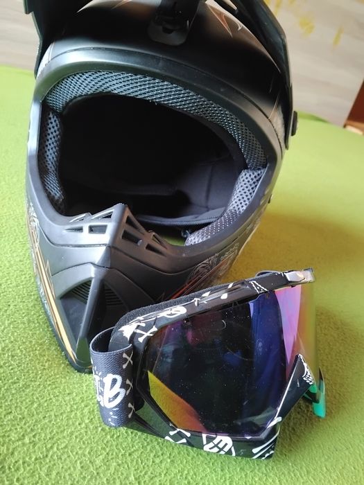 Каска за кросов мотор