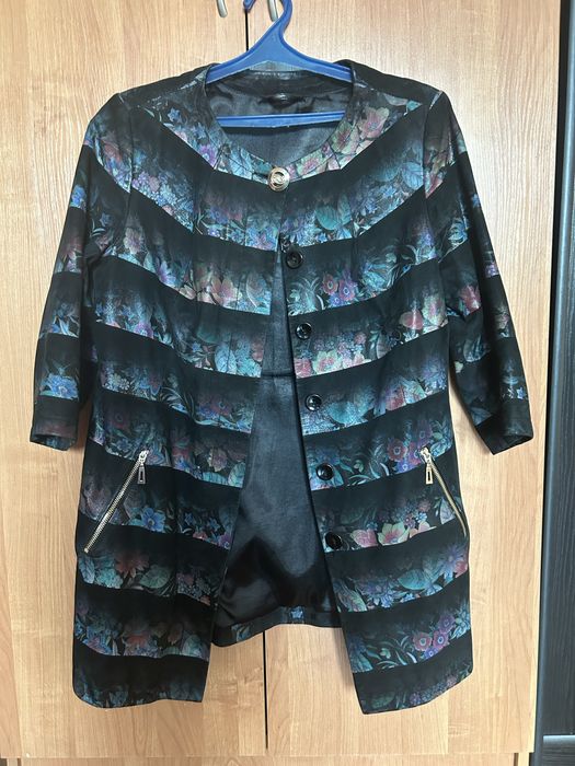 Женский кожаный плащ