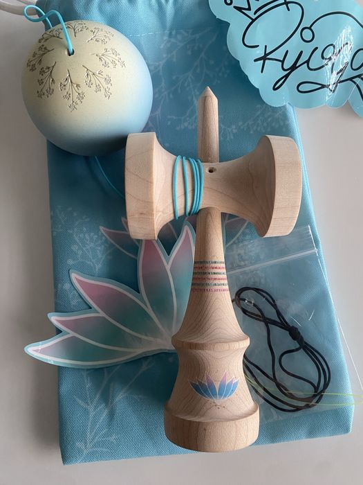 Kendama lotus royoga