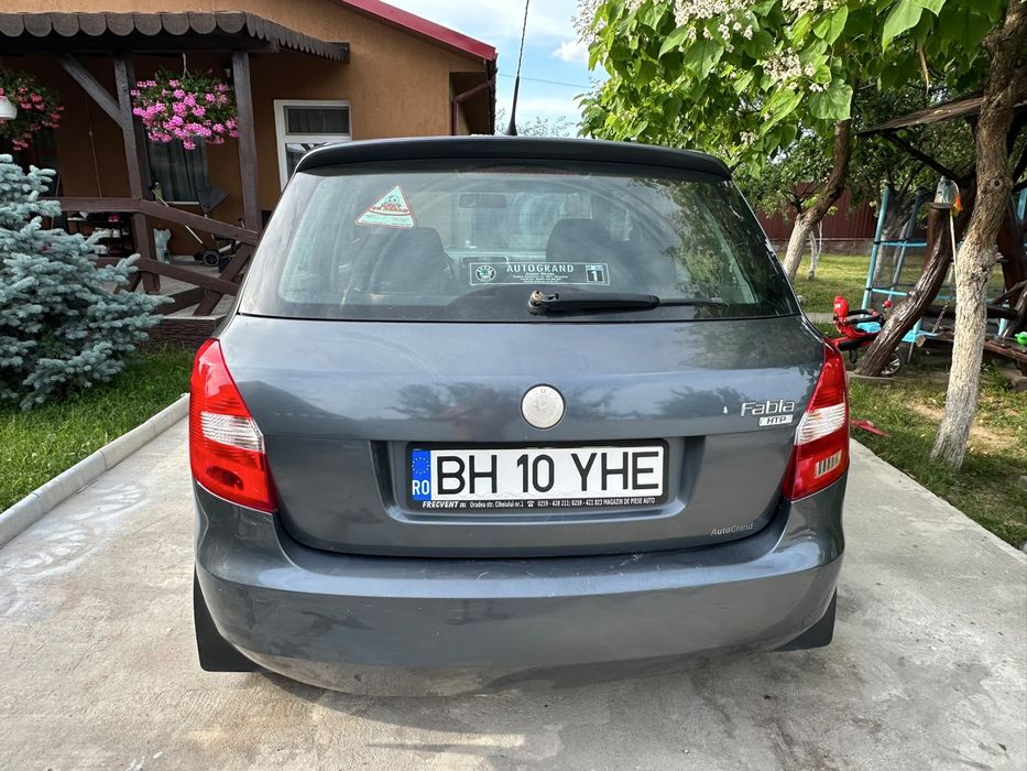 SKODA Fabia 2009 — imagine 5