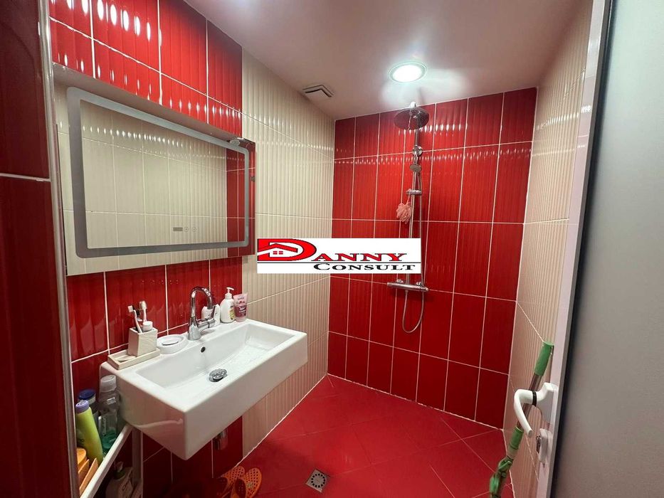 Продава се Тристаен апартамент в Велико Търново, Център - 103 кв.м за 1797 €/кв.м - Снимка #13