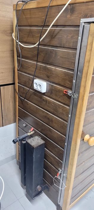 Продаётся коптильный шкаф