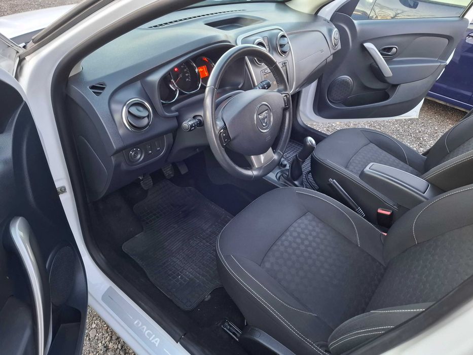 Dacia Sandero 1.5D an 2014, FULL dotari, Posibil GAANTIE si RATE