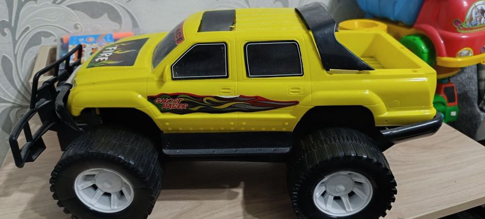 Разнообразные игрушки