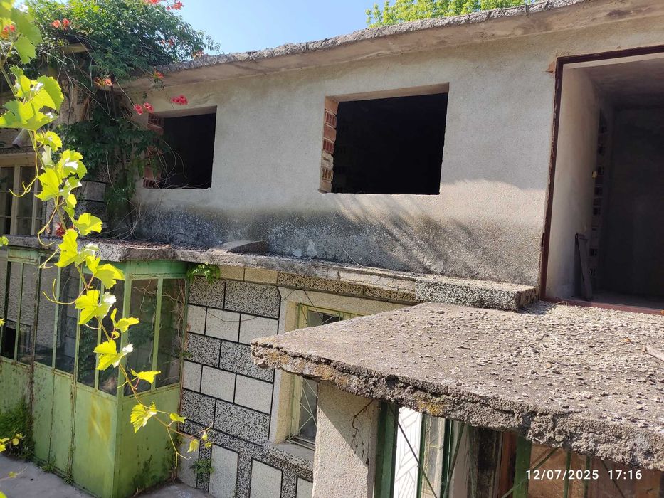 Продава се Къща в с. Яздач, Област Стара Загора - 150 кв.м за 300 €/кв.м - Снимка #3