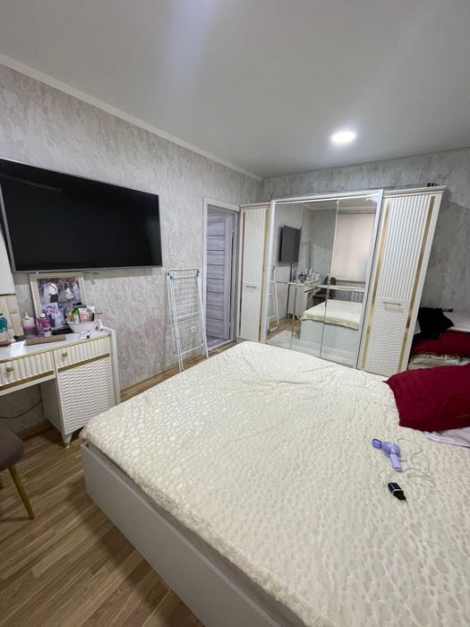 Продам 2 ком квартиру