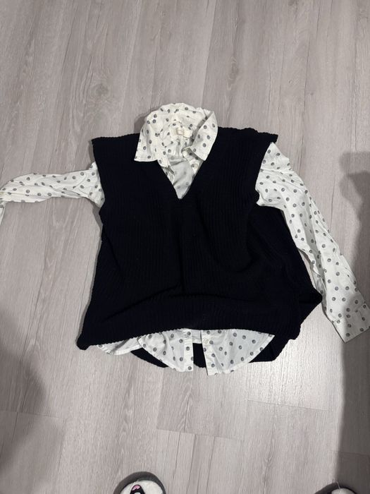 Дамски пуловери / пола