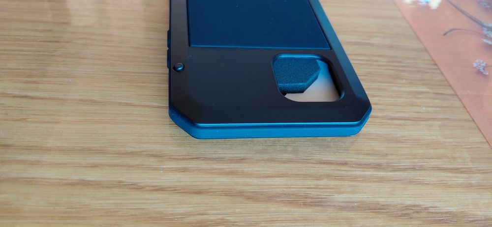 Защитен калъф за iphone 12/12pro (6.1инча)