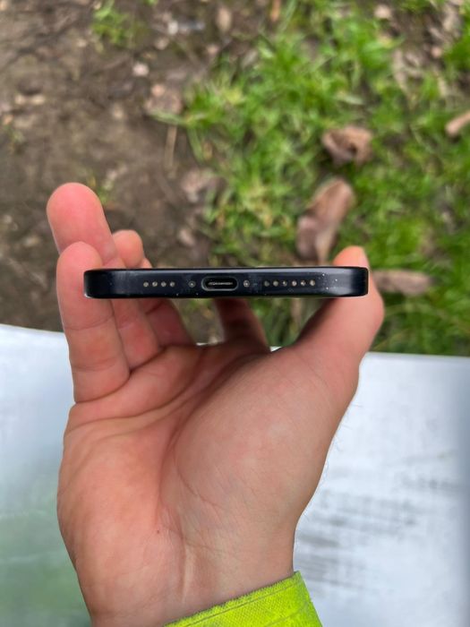 Iphone 16 plus negociabil