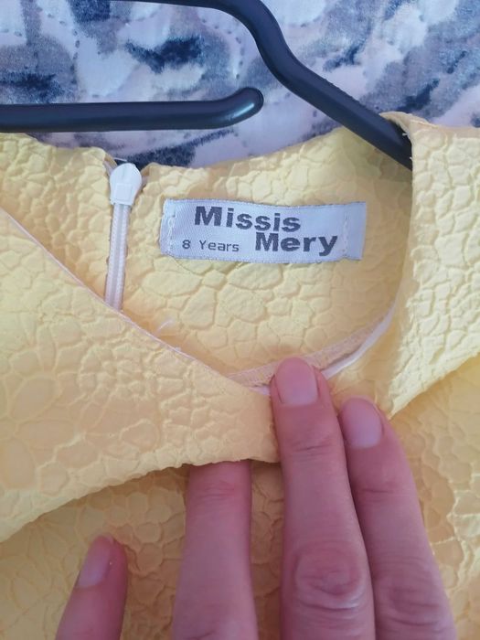 Детска рокля за 6-7 години