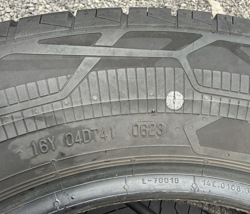 4бр 215/65/16с на 7мм с 23дот Континентал