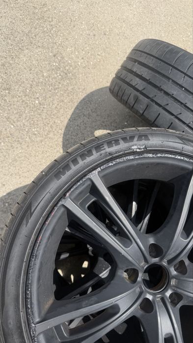 Set 4 Jante Aliaj pe 19" cu Anvelope 225/40/R19