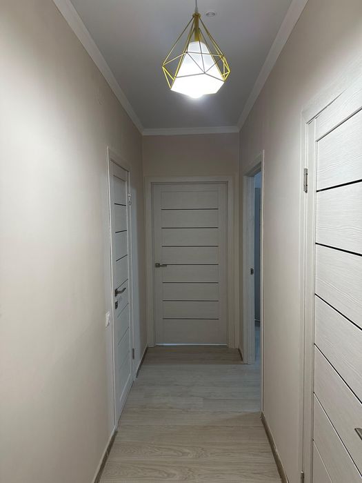 Подселение 70 к девушки