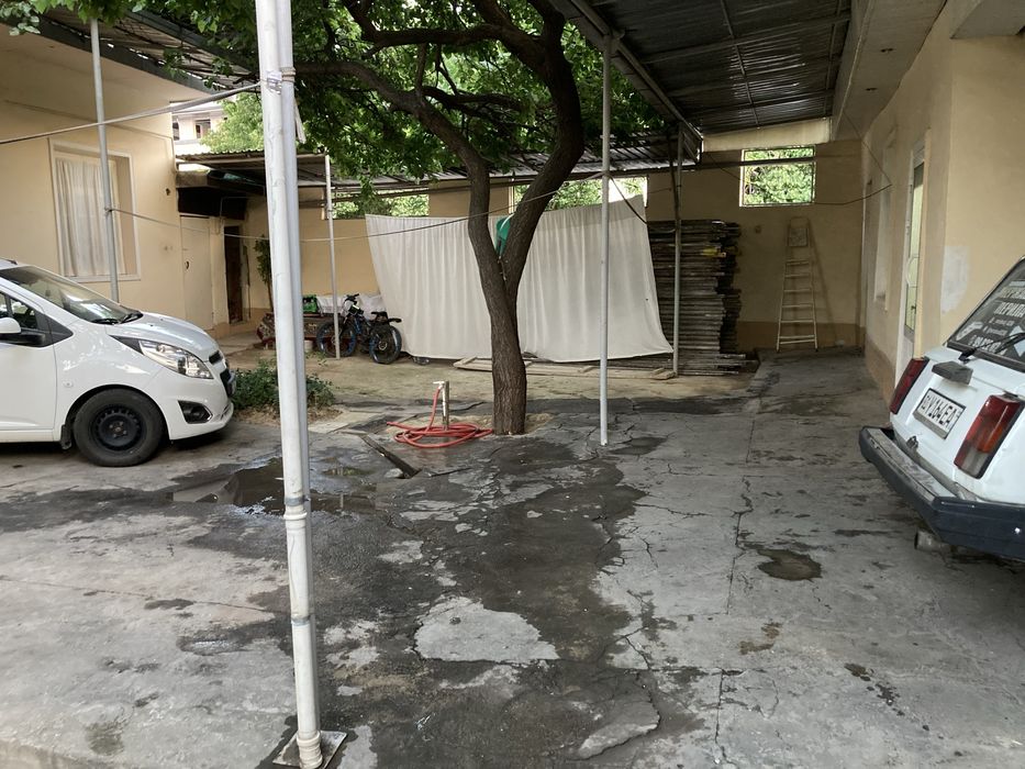 Uy Sotiladi 3.7 Sotuv