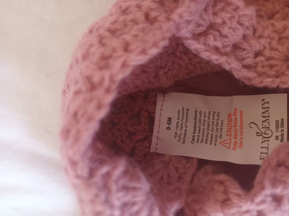 Сладка ,ръчноизработена рокличка за фотосесия