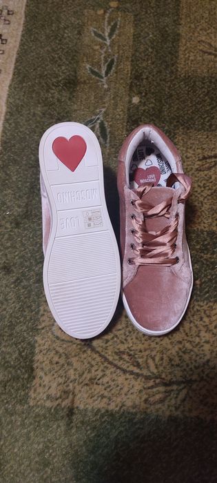 Adidasi LOVE MOSCHINO originali 100% marimea 37,38,39 colectia noua