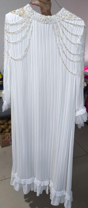 Той көйлек. 52размер.