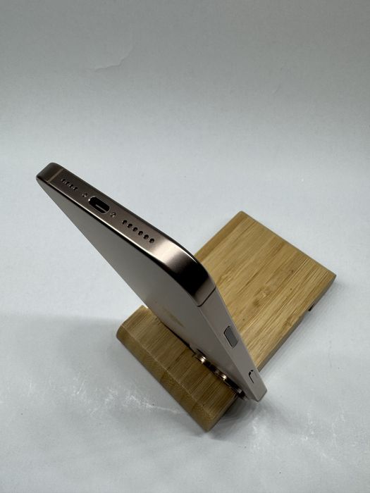 Apple iPhone 16 PRO MAX 256Gb Desert titanium 97% battery