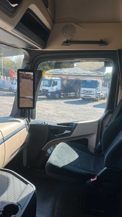 Cap tractor Mercedes Benz MP5