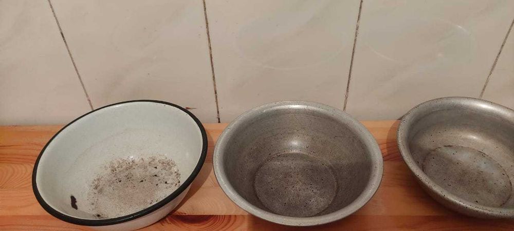 Продаются миски от 1 литра