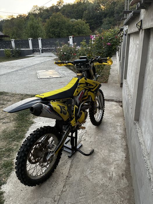 Suzuki rmz 250 4t
