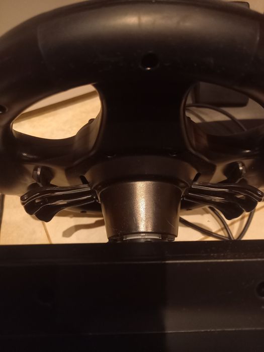 Геймърски волан с педали Tracer