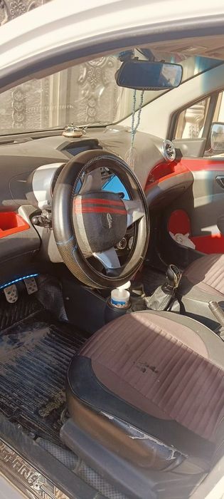 Spark sotiladi 2011 yil