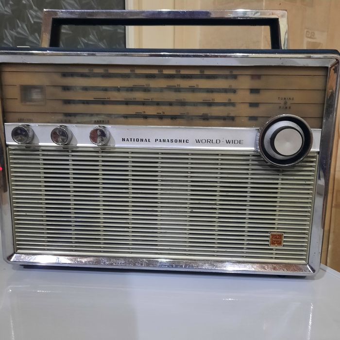 Радио Panasonic.