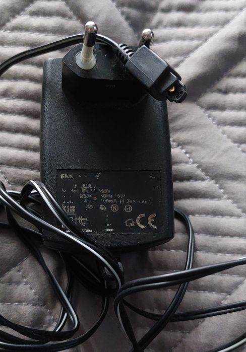 Зарядное устройство на Эриксон