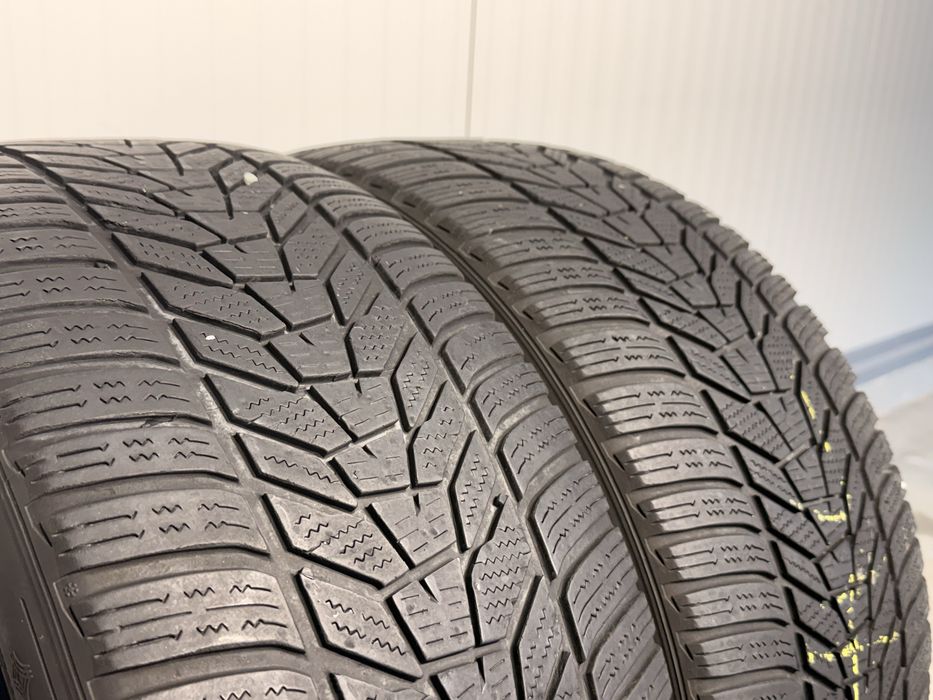 245/45/19 зимни гуми HANKOOK WINTER i*cept rs3