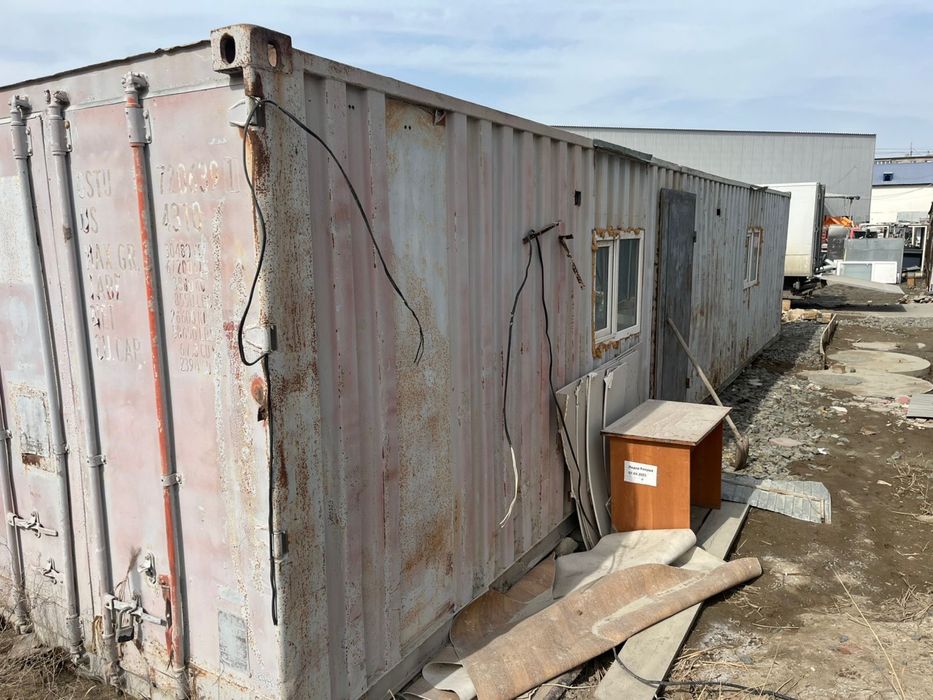 Продам утепленный 12м контейнер